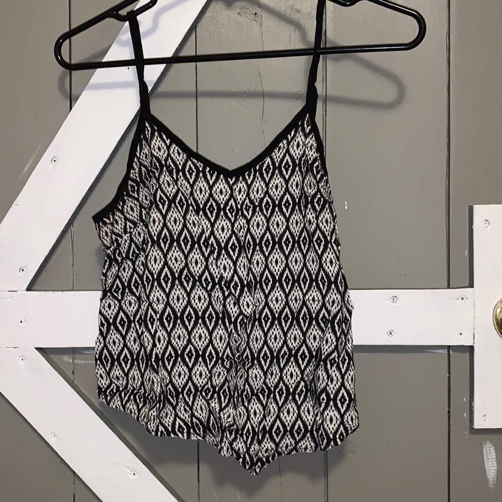 Pattern tank